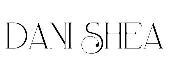 DANI SHEA logo